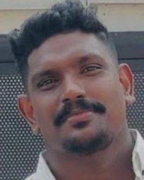 Massive gold smuggling at Kozhikode Kamath Line; Employee absconds with 950g gold