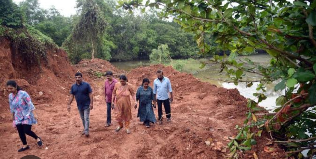 Collector issues notice to Sarovar Wetland Replacement land owners