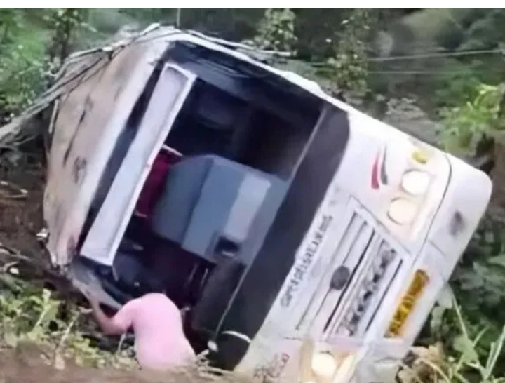 Three people have died after a KSRTC bus fell into a gorge near the river on the Kottarakkara-Dindi Galle Highway.