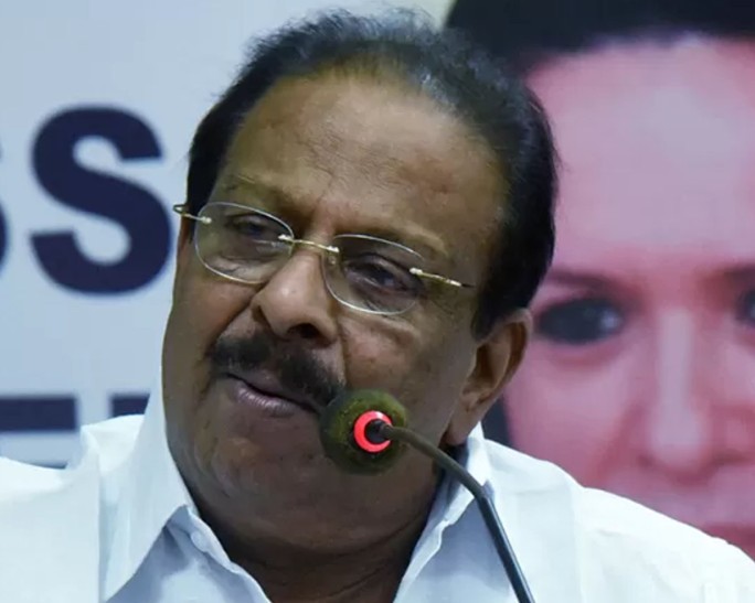 K Sudhakaran likely to be removed as KPCC president